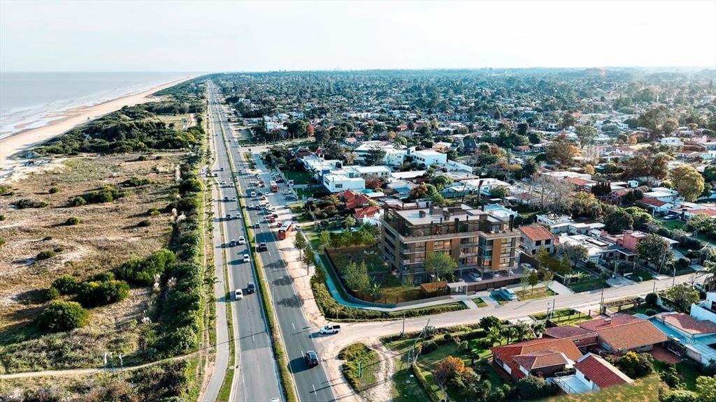 VENTA Apto CIUDAD DE LA COSTA 3 dorm patio POZO