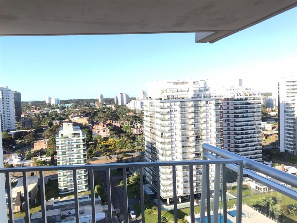 Espectacular departamento, de 3 dormitorios en