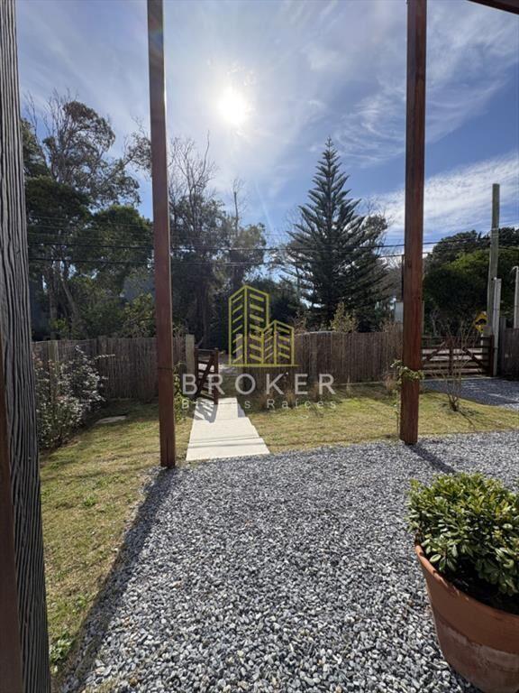 Venta casa 3 dormitorios La Barra Punta del Este