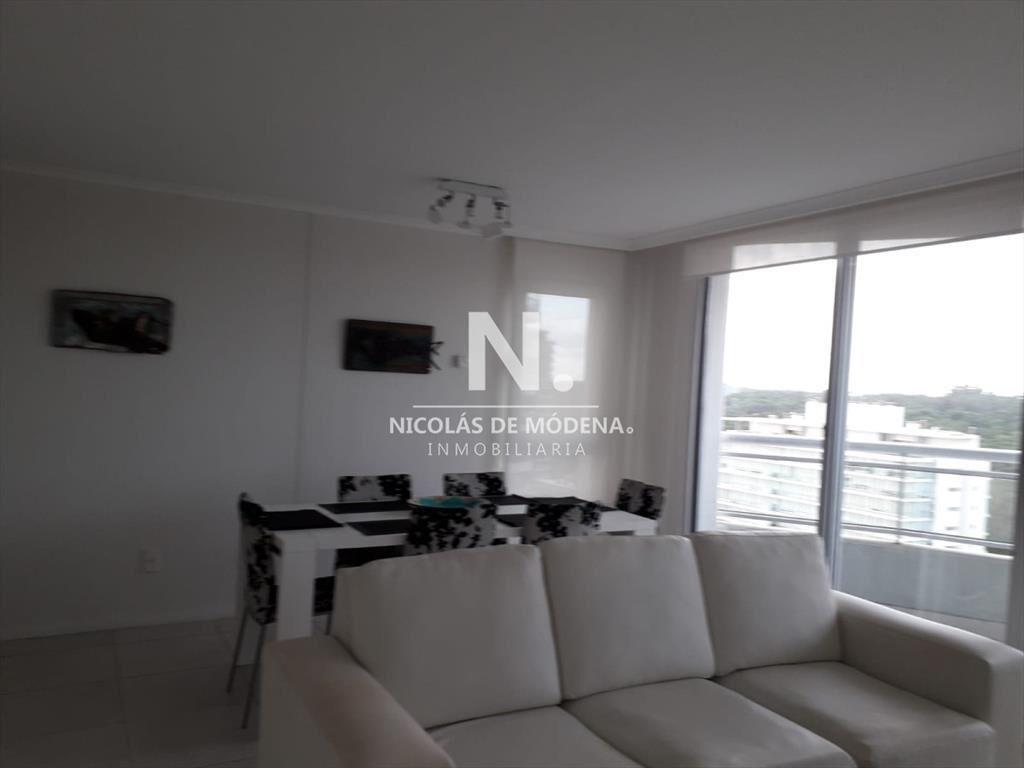 Apartamento en Roosevelt - Punta del Este