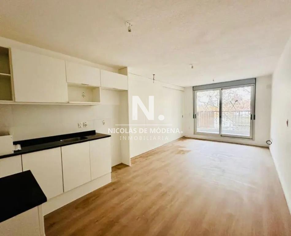 Venta Moderno Apartamento de 1 dormitorio Cercano