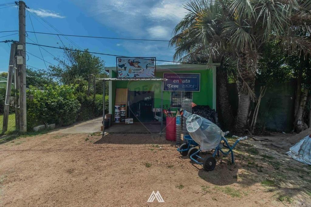 Venta llave de local comercial ferreteria en Pando