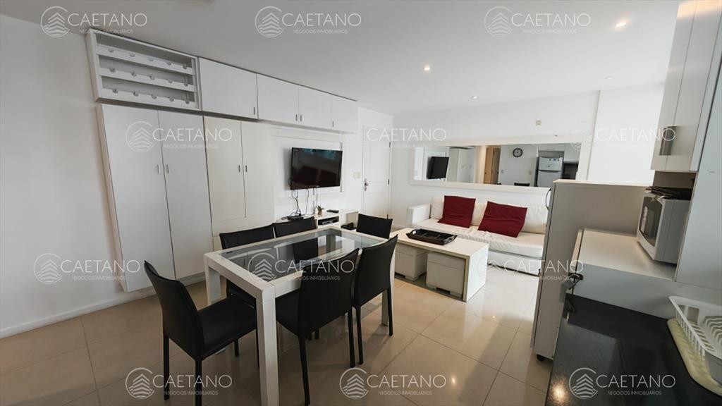 Alquiler anual apartamento de 2 dormitorios en