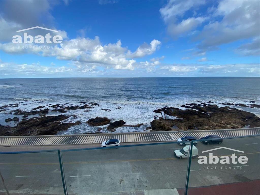 Venta Apartamento 3 dormitorios - Playa Brava, frente al ma