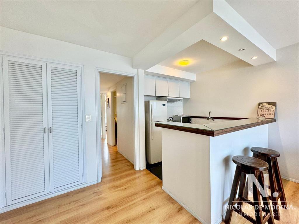 Apartamento de 2 dormitorios con vista al mar en Península