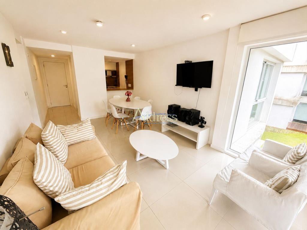 Departamento de 1 dormitorio en venta en complejo