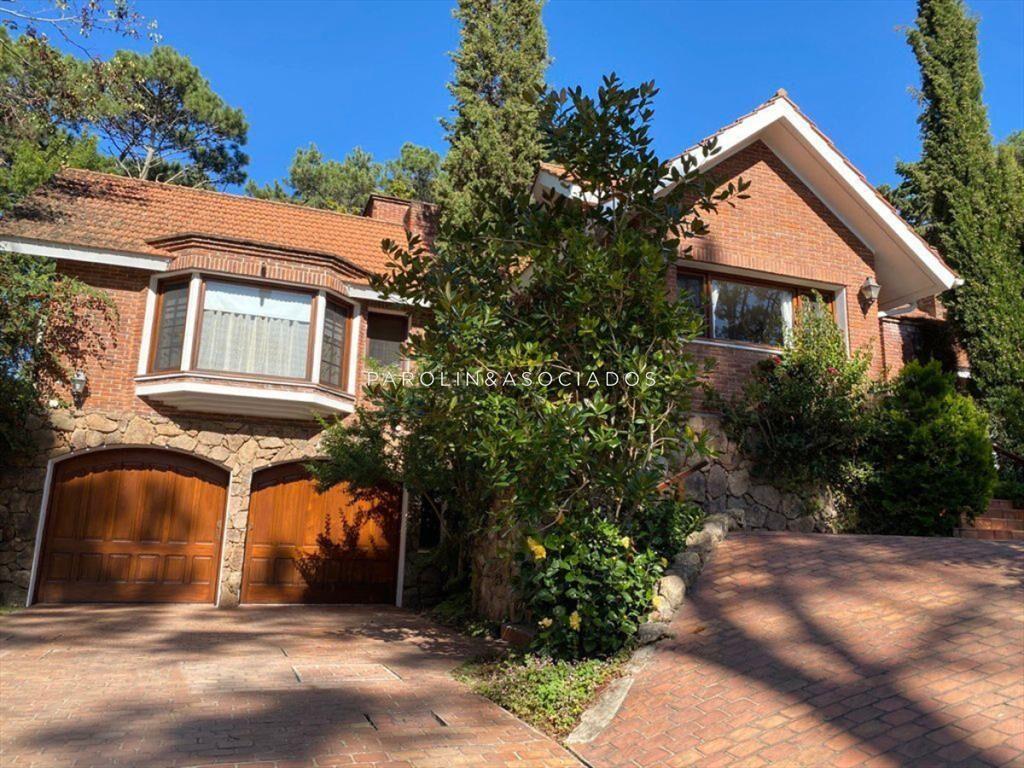 Hermosa casa en venta para vivir todo el año,