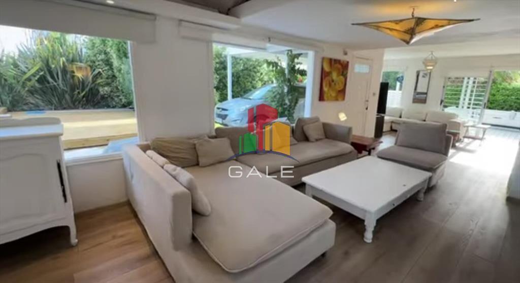Hermosa casa a pasos del mar
