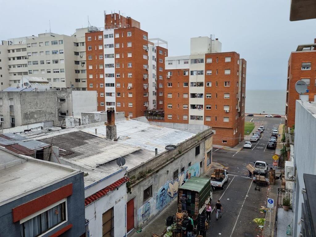 Apartamento -Estrena Apartamento 1 dormitorio frente. 1 cua