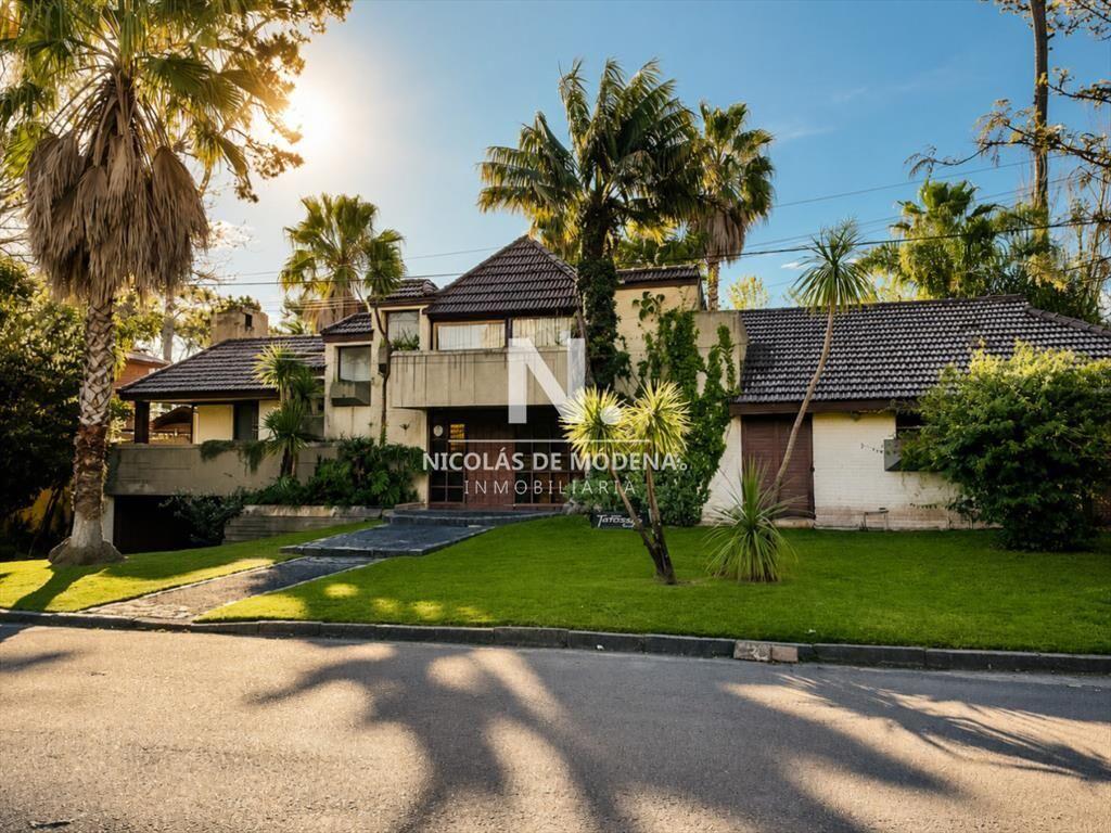 Vende casa en playa mansa, Punta del Este de 3 dormitorios