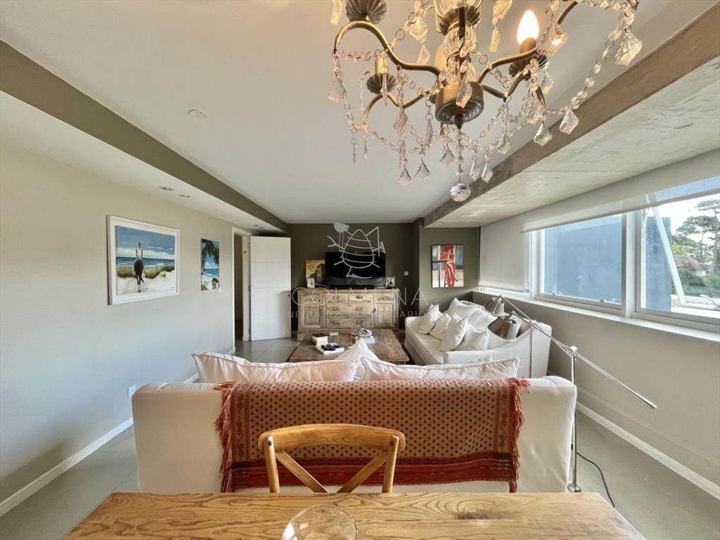 ESPECTACULAR MONOAMBIENTE - 58m2