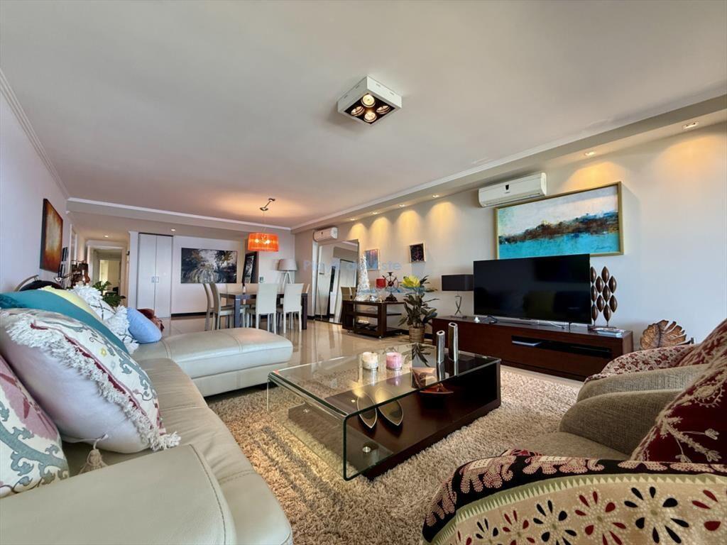 Apartamento en Punta del Este, Brava
