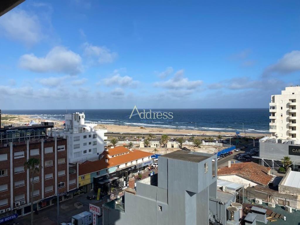 Apto de 2 dormitorios con 2 Baños en peninsula,