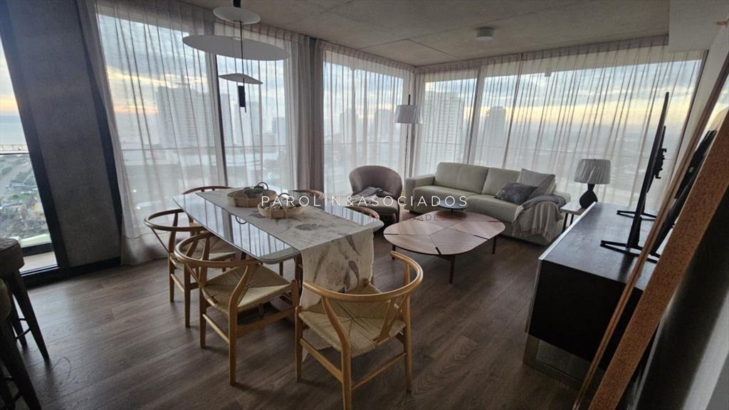 Venta de Apartamento 3 Dormitorios - Torres del -