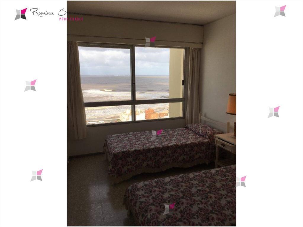 VENTA DE APARTAMENTO DE 3 DORMITORIOS EN PUNTA