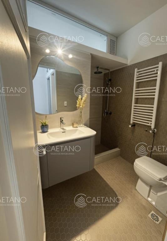 CASA EN VENTA PLAYA MANSA 5 DORMITORIOS