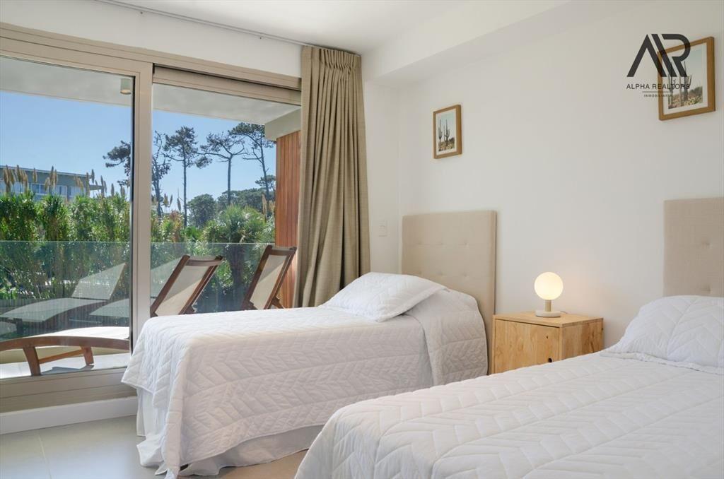 Apartamento en venta c/ cochera en Manantiales