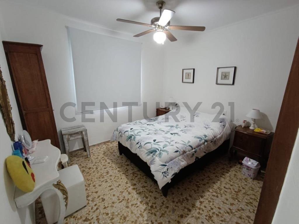 APTA BANCO/502m2/3D/2B/A mts del mar- LaFloresta Sur