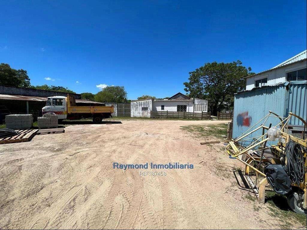 Venta local comercial de 5234 m2 sobre Av. Eugenio Garzón