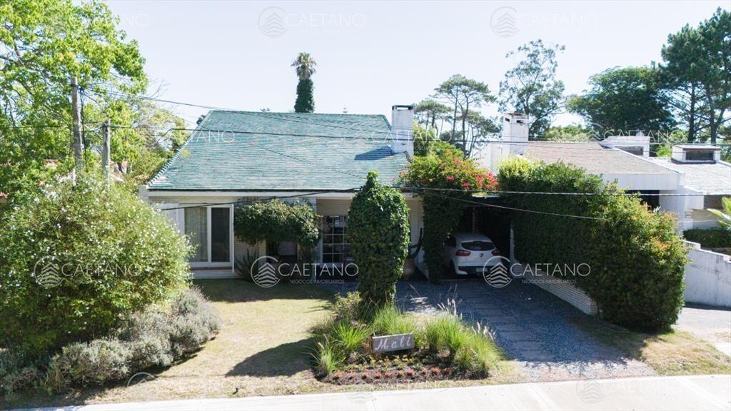 Casa en venta 5 dormitorios Punta del Este