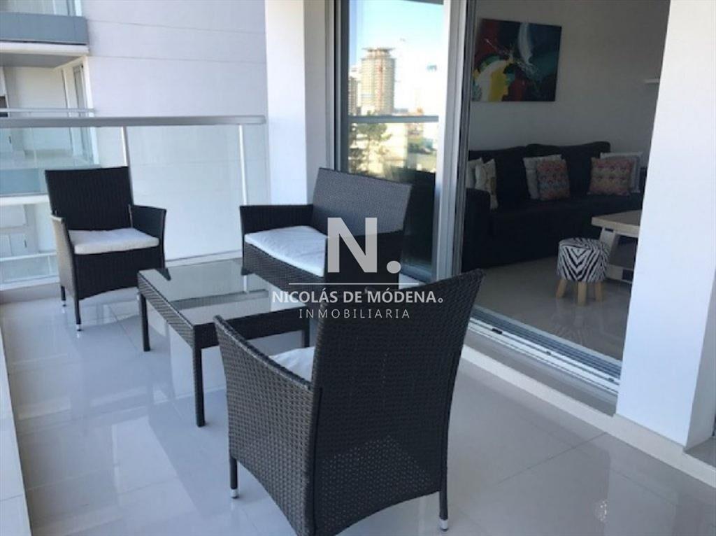 Hermoso Departamento en venta de 2 dormitorios en Mansa, Pu