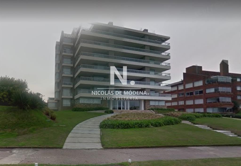 Exclusivo Penthouse con piscina privada en venta,