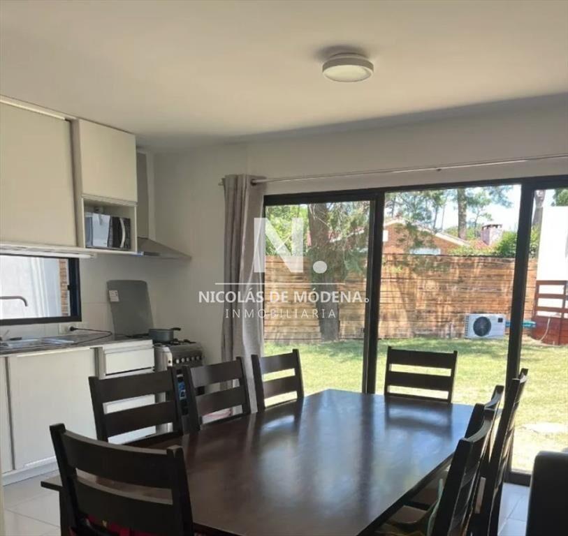 CASA EN VENTA EN CANTEGRIL, PLAYA MANSA, ZONA DE