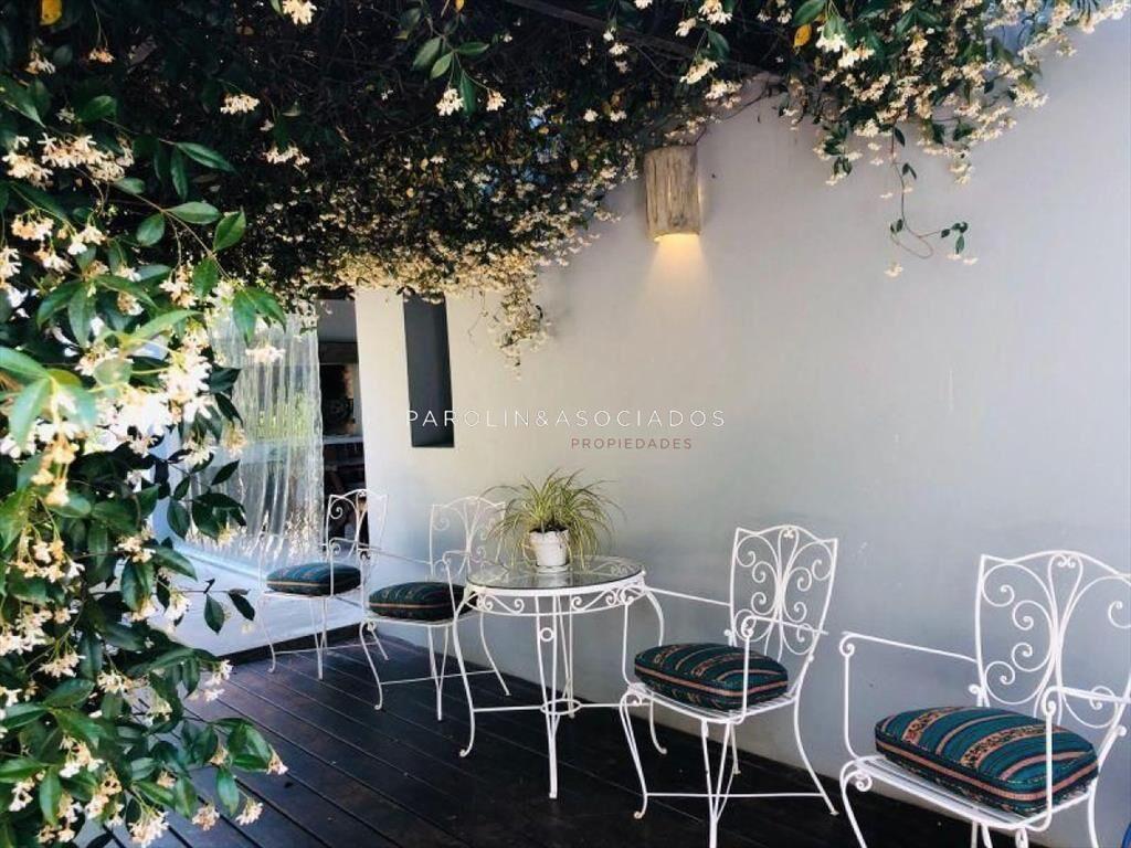 Moderna casa en venta en La Alborada, Punta del