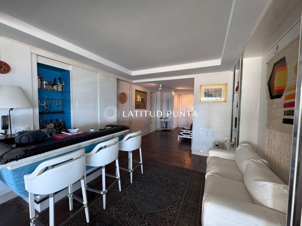 Apartamento en Pez Espada, 4 dormitorios