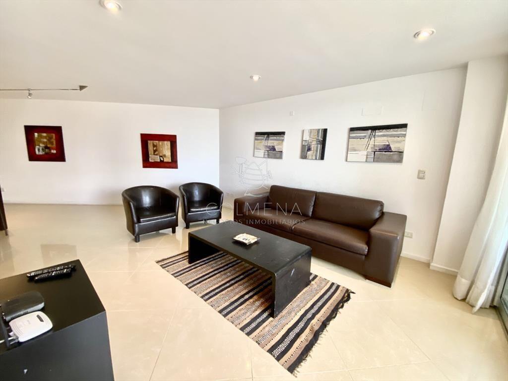 Venta de Apartamento 3 DORMITORIOS + DEP en Playa