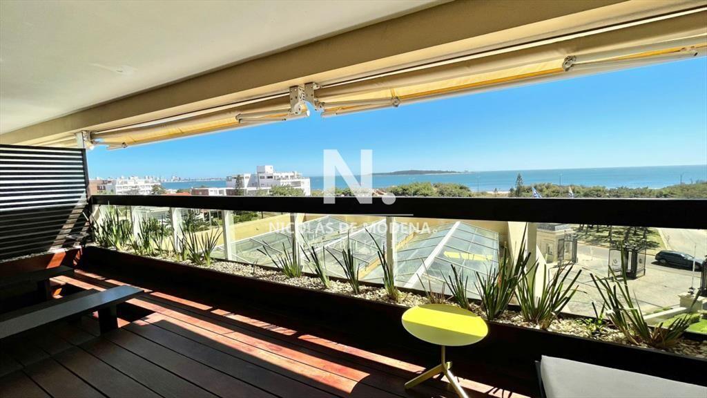 Venta de Hermoso Apartamento de 2 dormitorios en edificio d