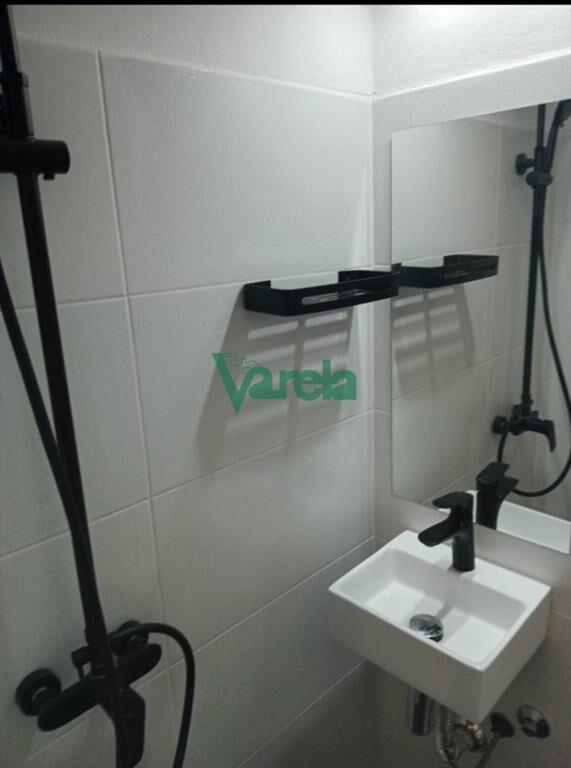 Apartamento de dos dormitorios en Carlos Roxlo y