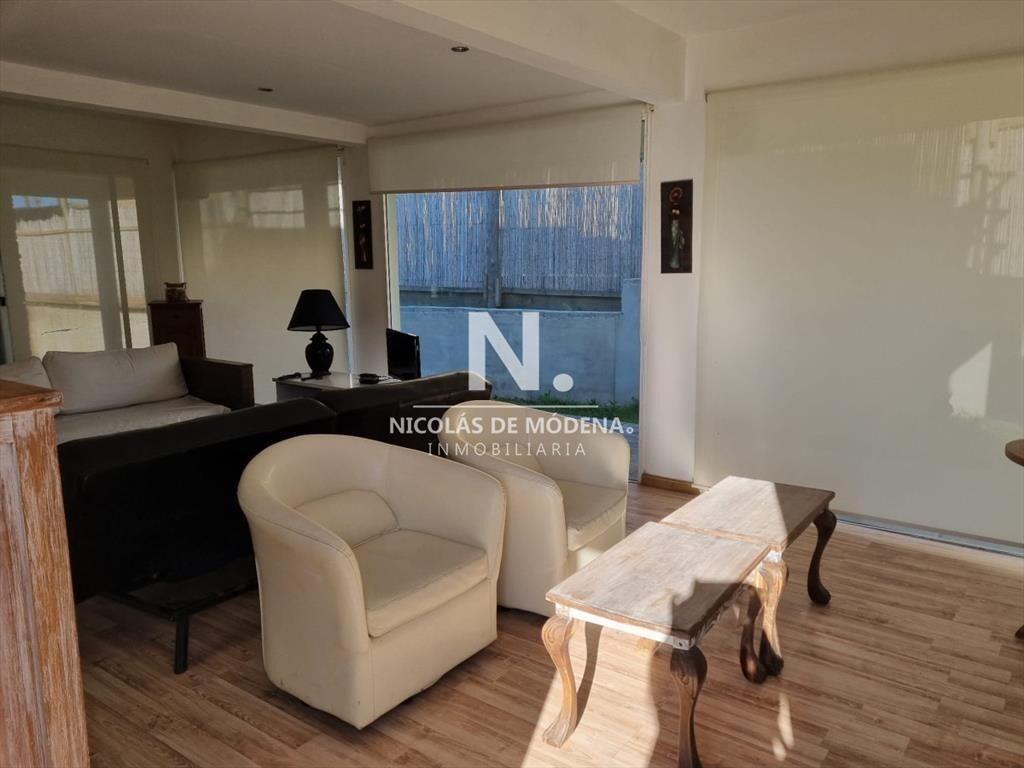 Casa en Altos de Punta Piedras, 3 dormitorios *