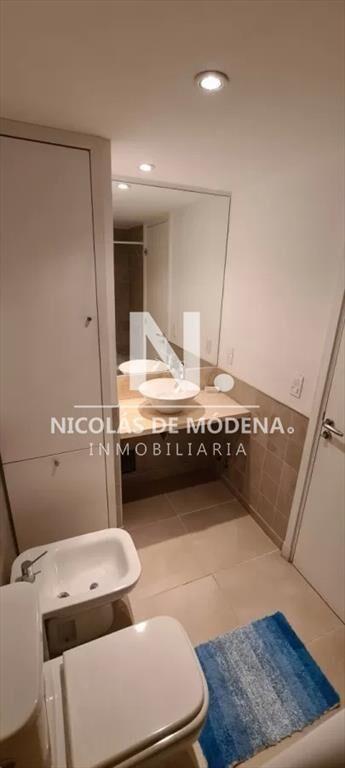 Venta de apartamento de 2 dormitorios en edifico