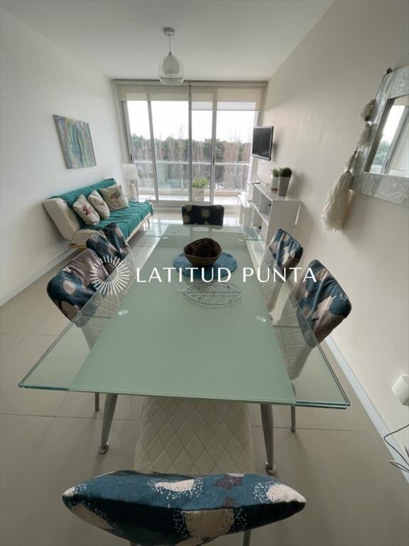 Apartamento en Roosevelt, 1 dormitorio y medio