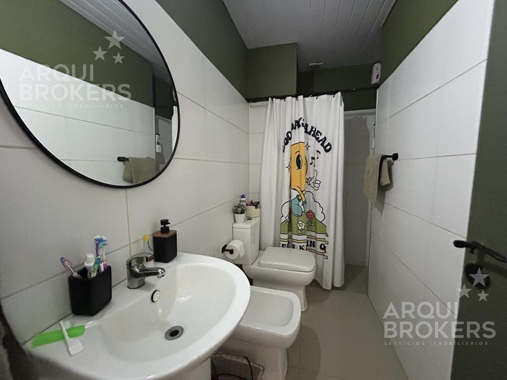 Apartamento de 2 dormitorios en venta con renta en Cordón