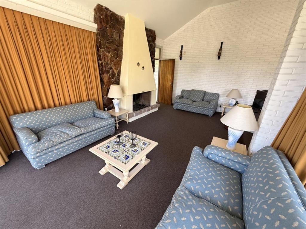 Casa en Alquiler de Verano en Cantegril con amplio patio y