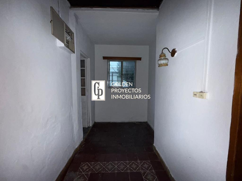 Casa en Alquiler 1 Dormitorio y Patio Parque Batlle