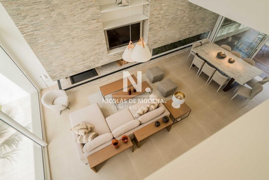 Casa en Barrio Privado, Boulevard Park- Punta del