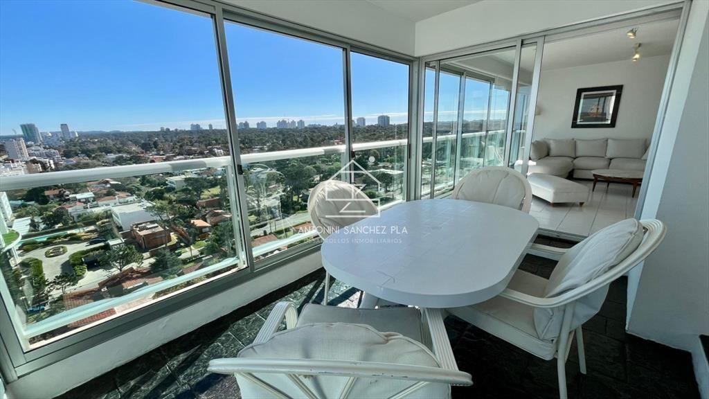 ALQUILER APARTAMENTO 3 DORMITORIO PUNTA DEL ESTE