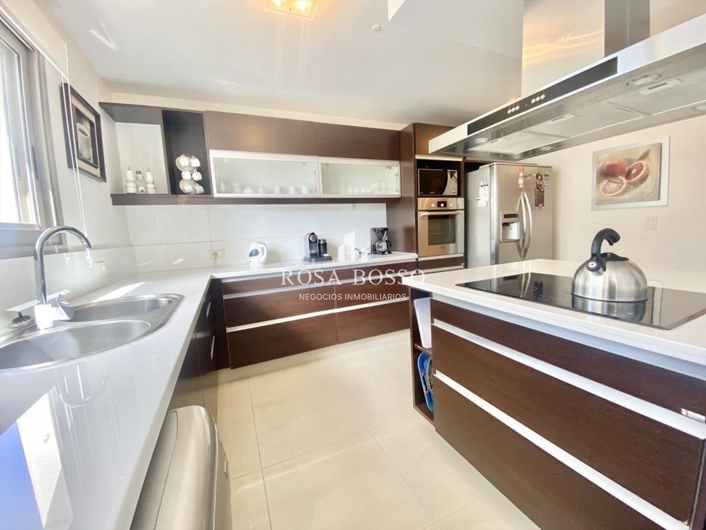 Apartamento 3 dormitorios Brava  Punta del Este