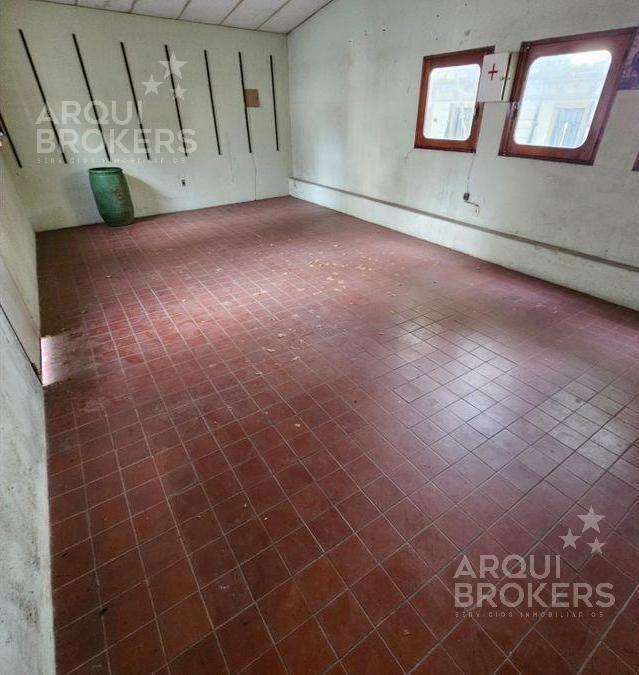 Venta terreno en Tres Cruces