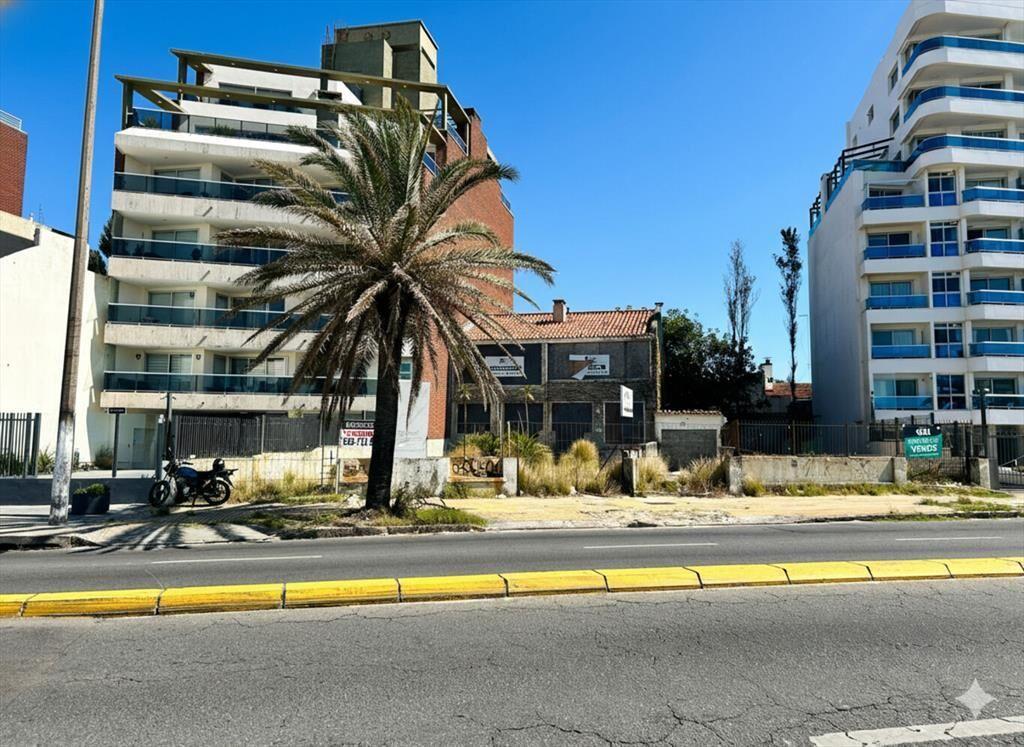 VENTA TERRENO PRIMERA LINEA RAMBLA MALVIN