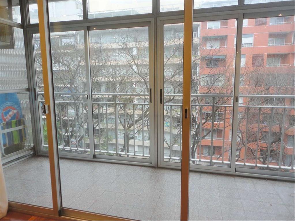 Venta Apartamento Pocitos 3 Dormitorios 2 Baños Garaje