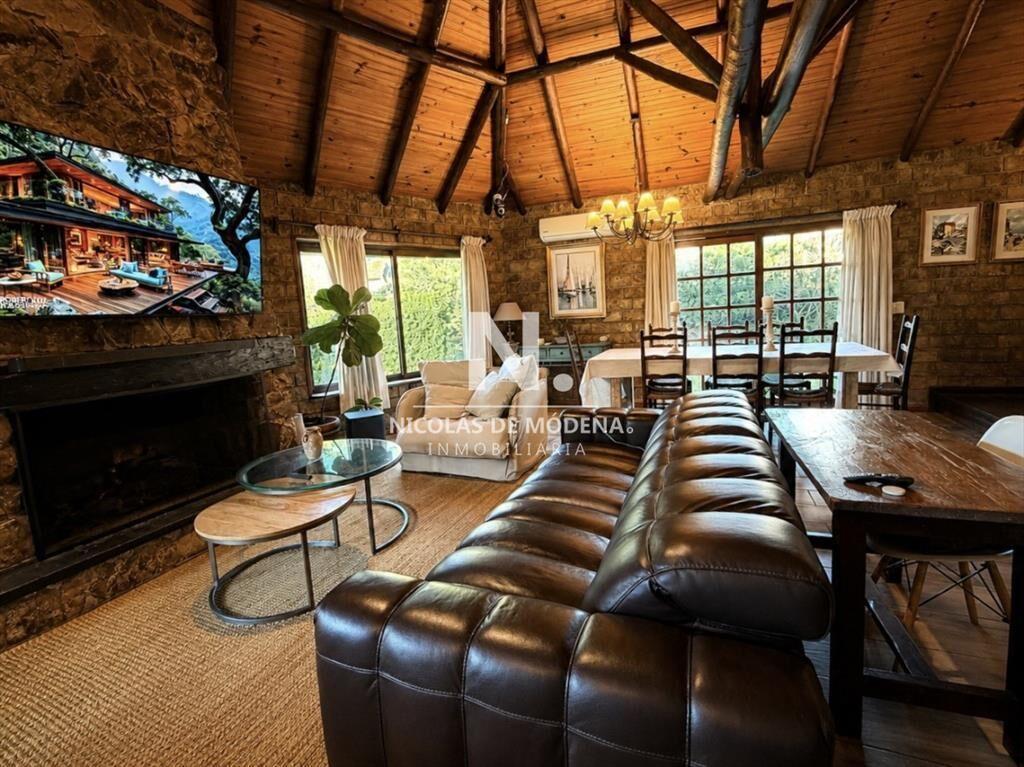 CASA EN VENTA EN PINARES