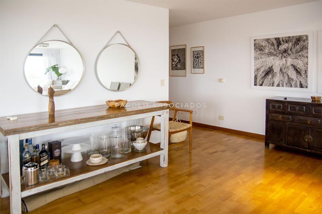 Apartamento de 3 dormitorios ensuite en primera
