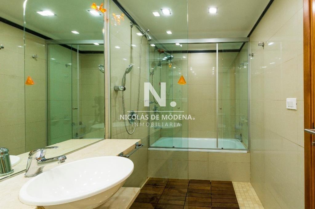Hermoso Departamento en Playa Brava.