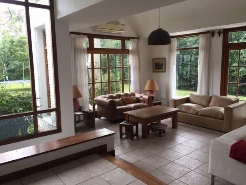 MUY LINDA CASA EN VENTA EN SAN RAFAEL