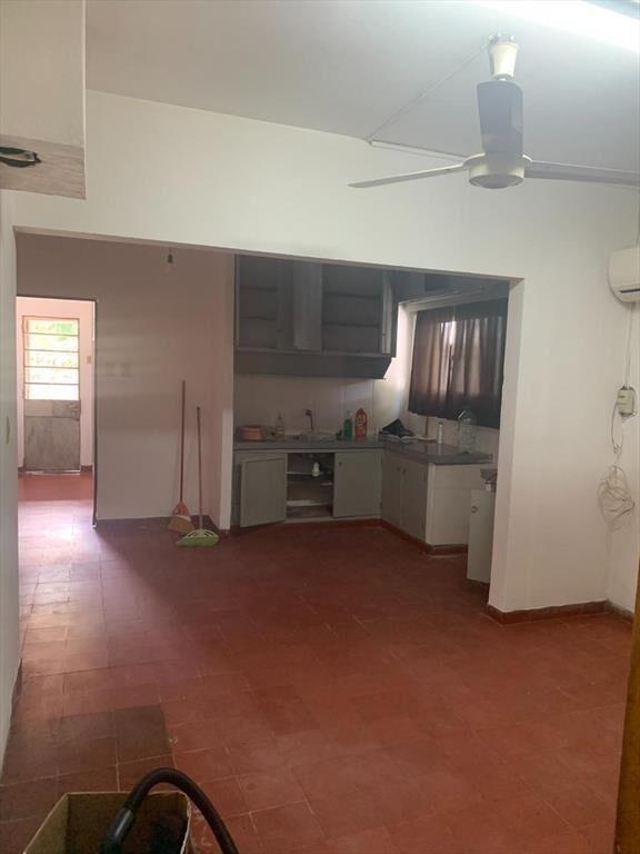 Venta de Casa 2 dormitorios con gran terreno en Colonia Val
