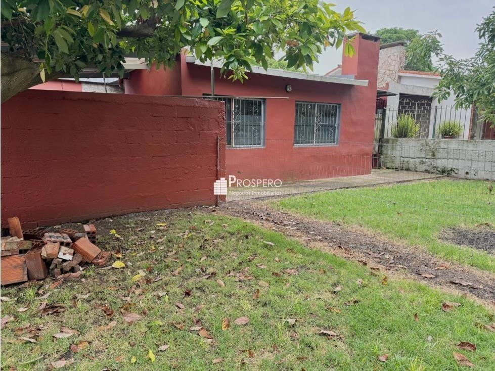 1985/1 venta casa 3 dorm Malvin norte barbacoa